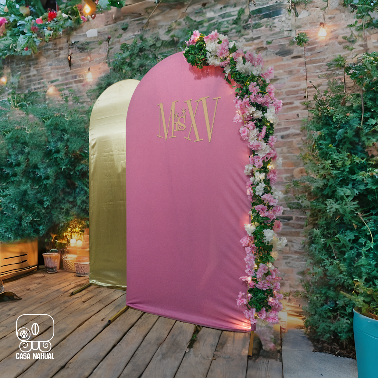 "Casa Nahual catering de lujo en México, especializado en experiencias gastronómicas exclusivas para bodas, eventos corporativos y celebraciones sociales. Nuestro servicio de catering premium fusiona cocina mexicana innovadora, banquetes gourmet y presentaciones artísticas para crear momentos únicos. Ofrecemos mesas de dulces, estaciones de snacks, charcutería fina, coctelería personalizada y menús de gala diseñados a la medida. Casa Nahual es sinónimo de elegancia, innovación y excelencia culinaria en cada evento, posicionándonos como la mejor opción en catering de lujo en CDMX y Estado de México."